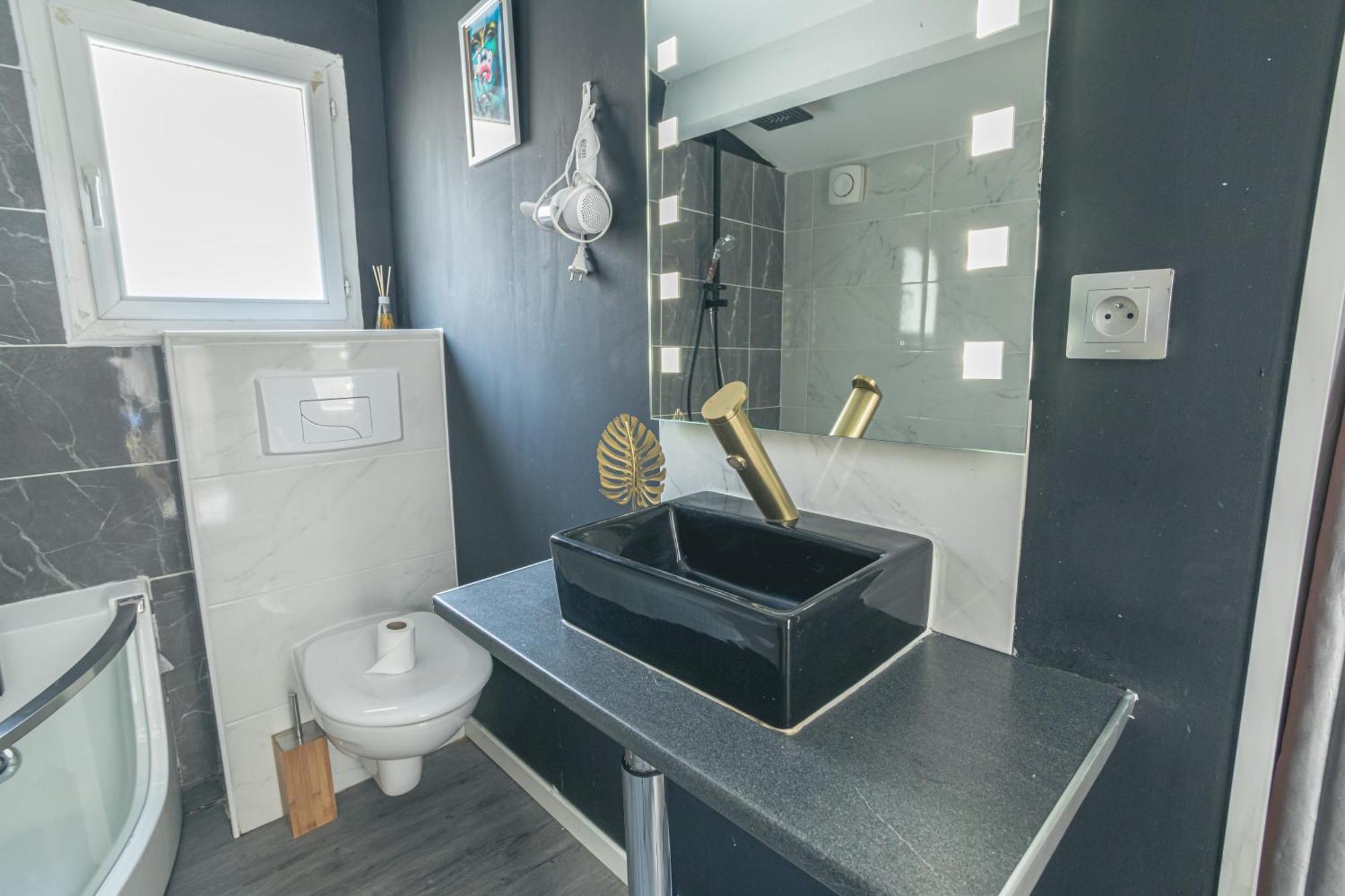 Jacuzzi Terrasse Centre Narbonne Appartement Buitenkant foto